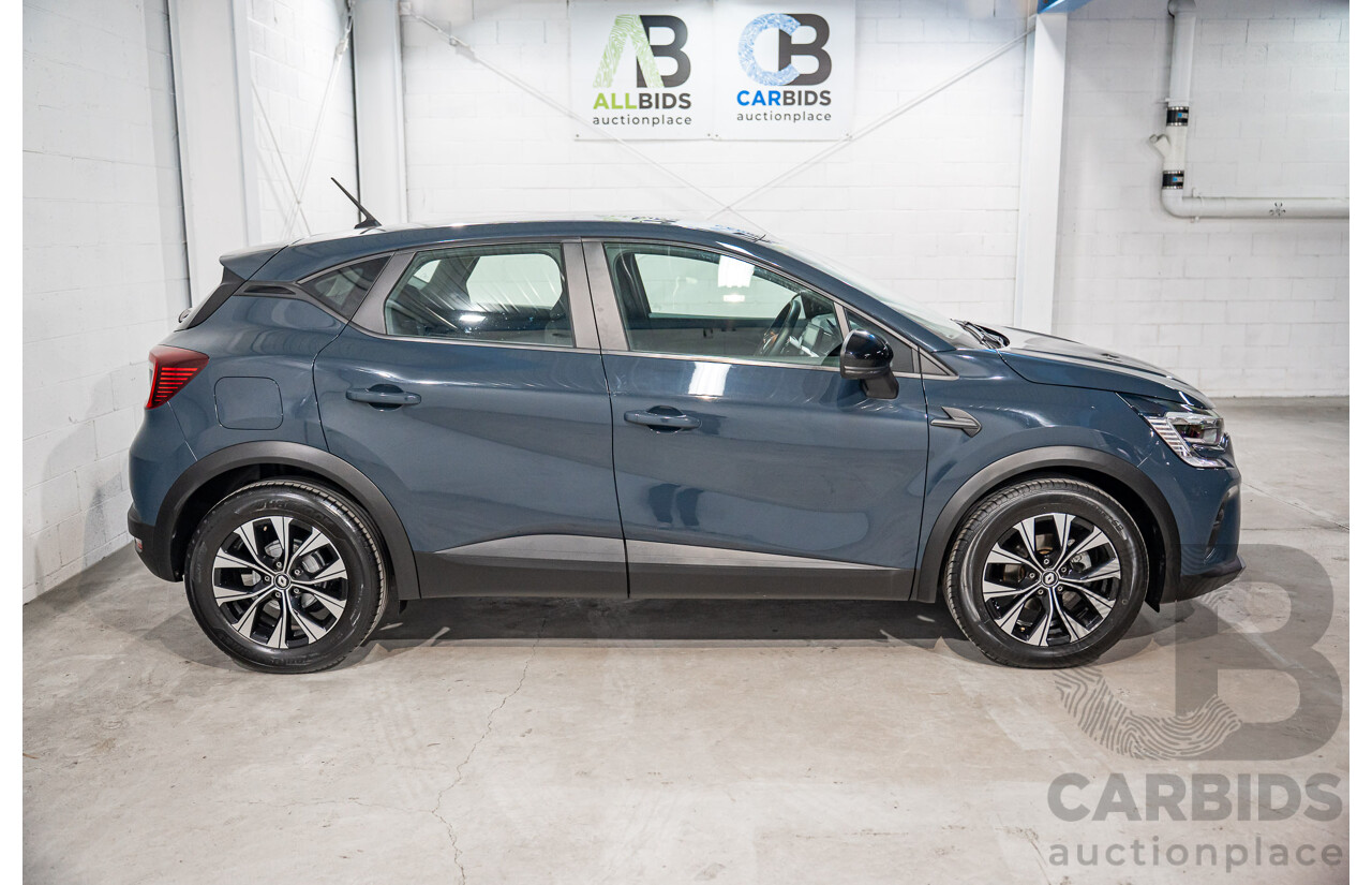 01/2023 Renault Captur Life (FWD) XJB MY23 4d Wagon Smokey Blue Turbo 1.3L