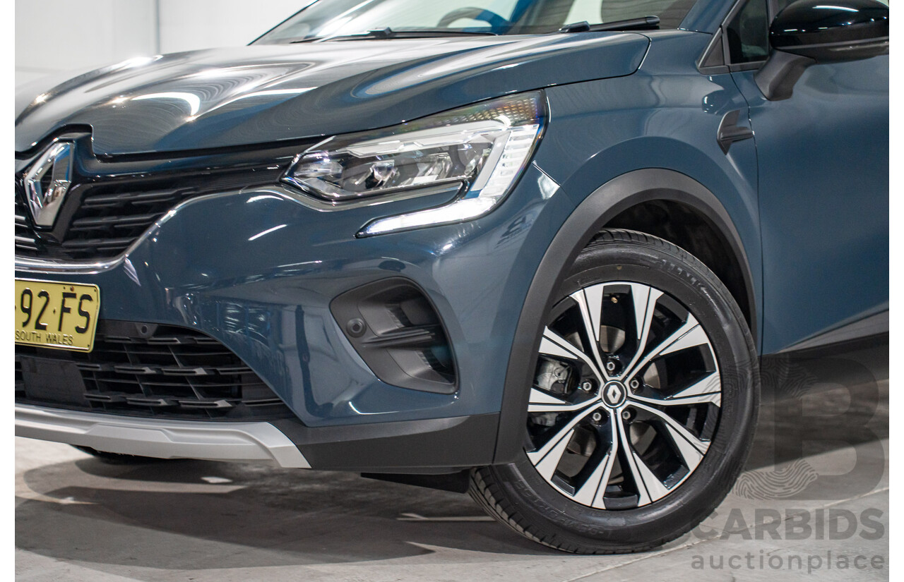 01/2023 Renault Captur Life (FWD) XJB MY23 4d Wagon Smokey Blue Turbo 1.3L