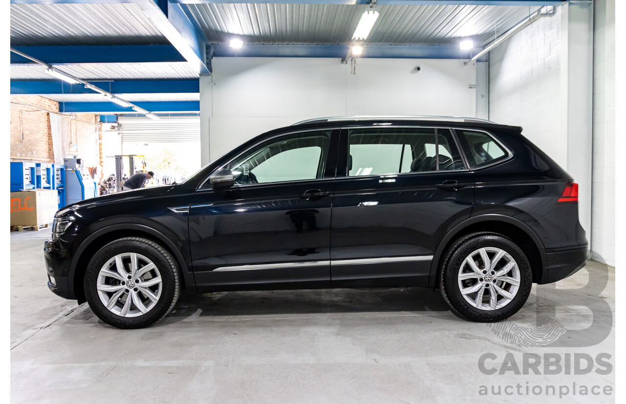 07/2018 Volkswagen Tiguan Allspace 110 TSI Comfortline (FWD) 5NA MY18 4d Wagon Deep Black Pearl Turbo 1.4L