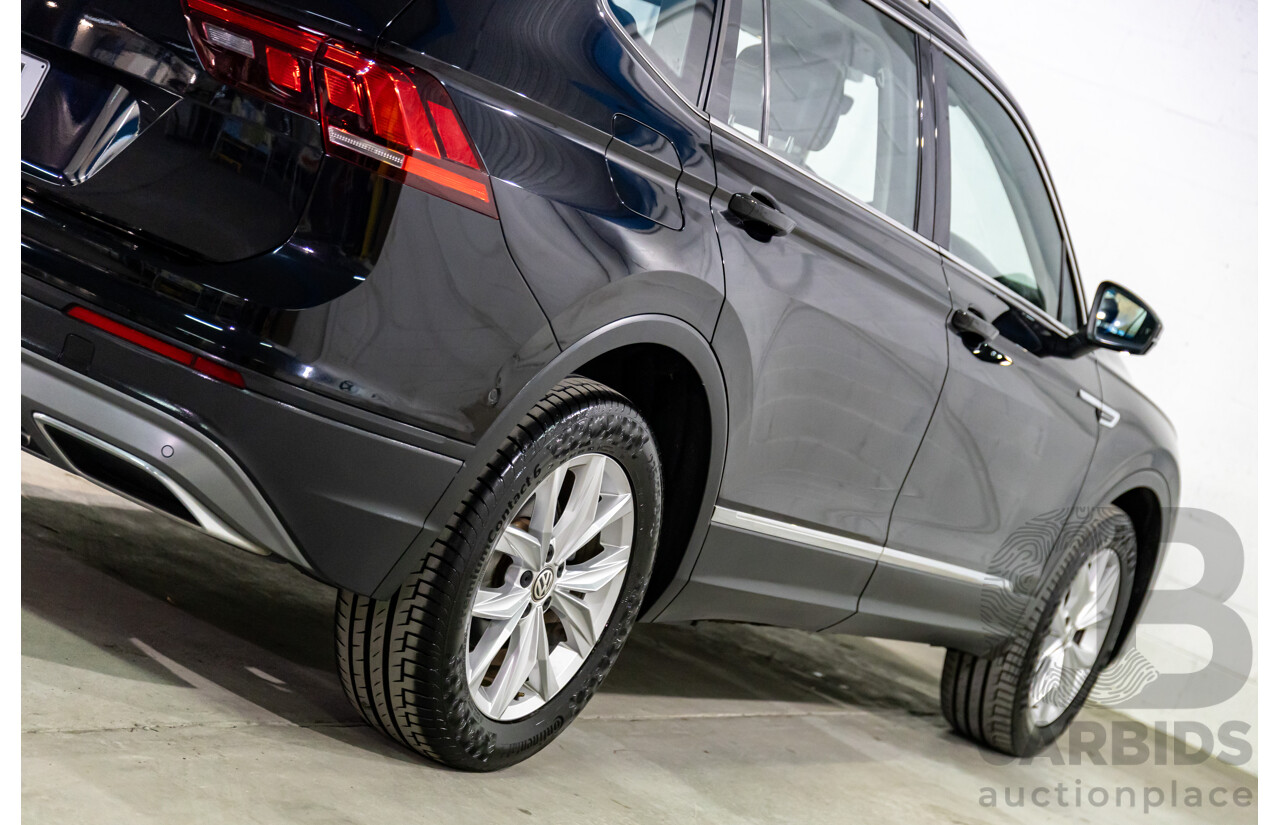 07/2018 Volkswagen Tiguan Allspace 110 TSI Comfortline (FWD) 5NA MY18 4d Wagon Deep Black Pearl Turbo 1.4L