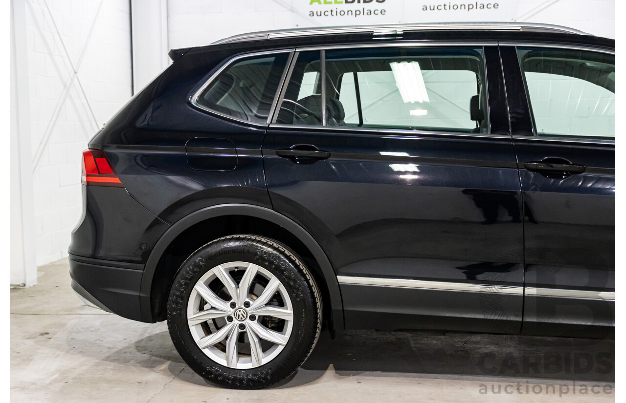07/2018 Volkswagen Tiguan Allspace 110 TSI Comfortline (FWD) 5NA MY18 4d Wagon Deep Black Pearl Turbo 1.4L