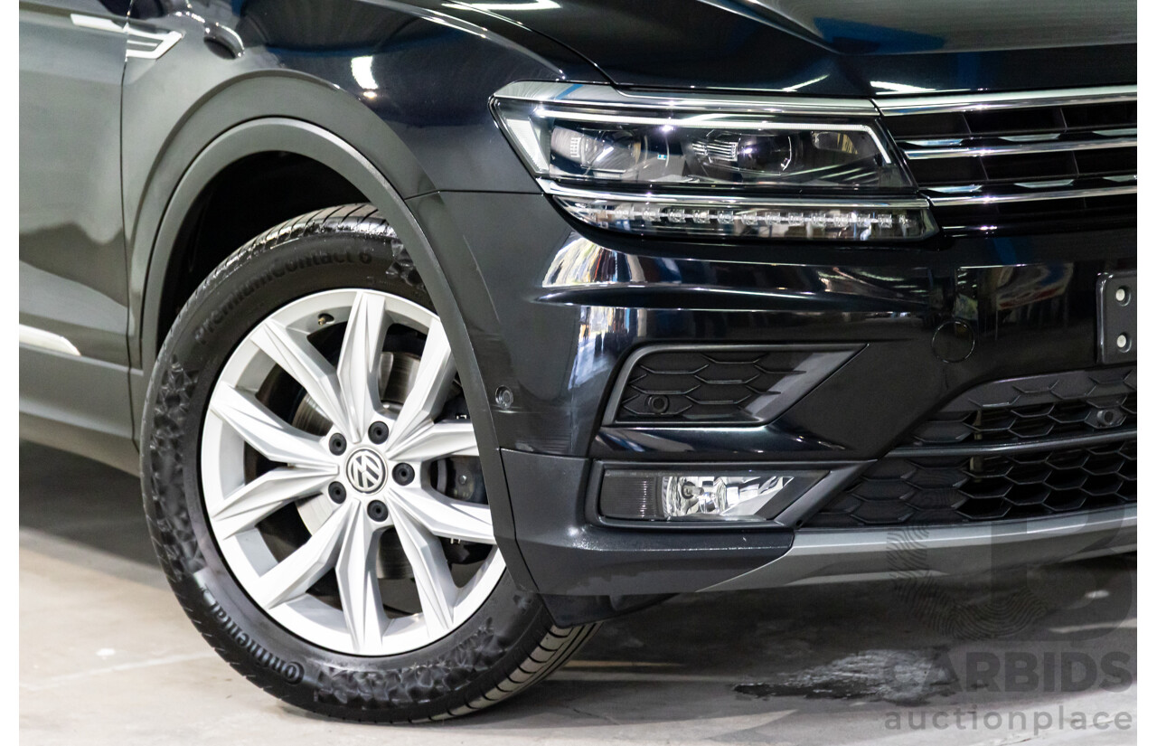 07/2018 Volkswagen Tiguan Allspace 110 TSI Comfortline (FWD) 5NA MY18 4d Wagon Deep Black Pearl Turbo 1.4L