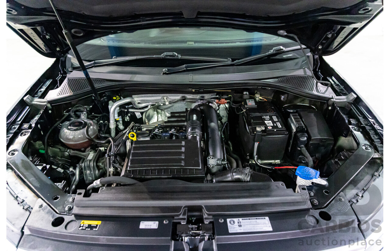 07/2018 Volkswagen Tiguan Allspace 110 TSI Comfortline (FWD) 5NA MY18 4d Wagon Deep Black Pearl Turbo 1.4L