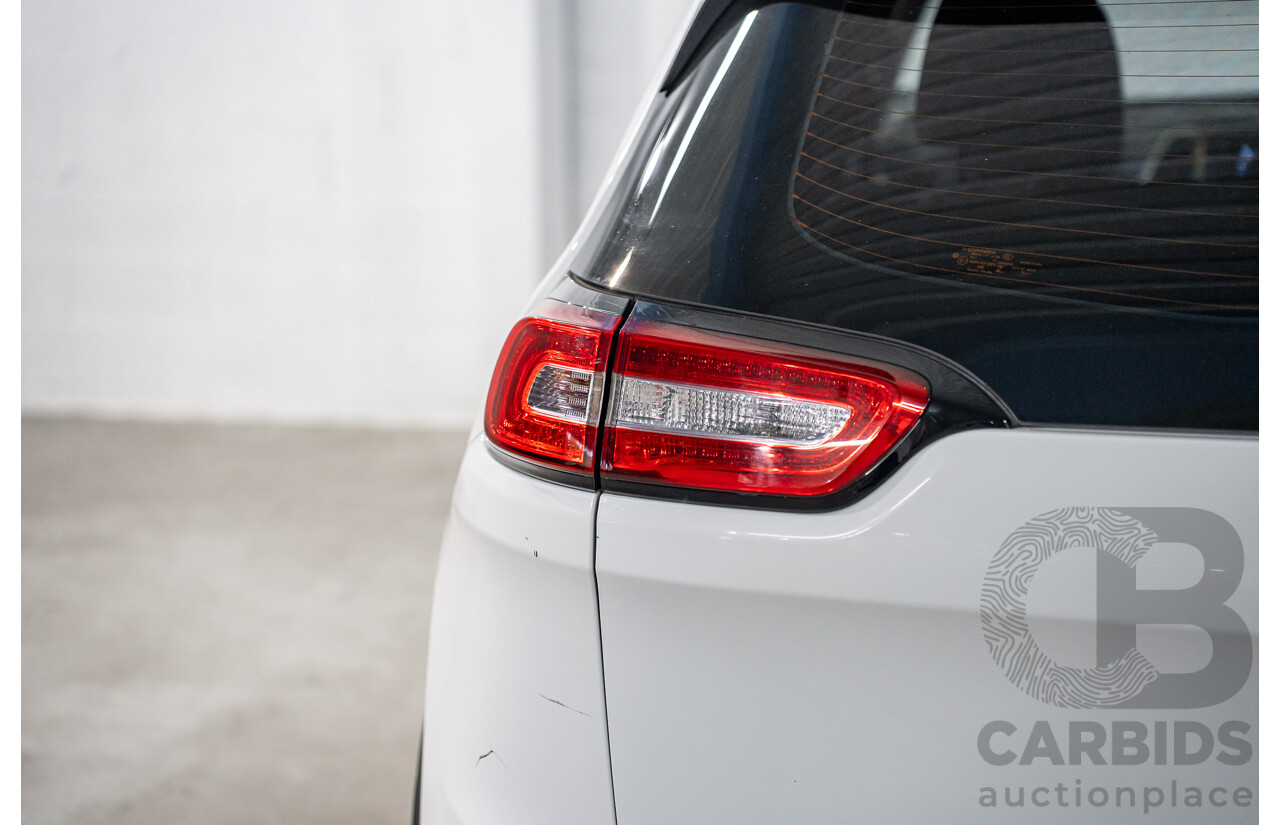 2/2015 Jeep Cherokee Sport (4x2) KL MY15 4d Wagon Bright White 2.4L