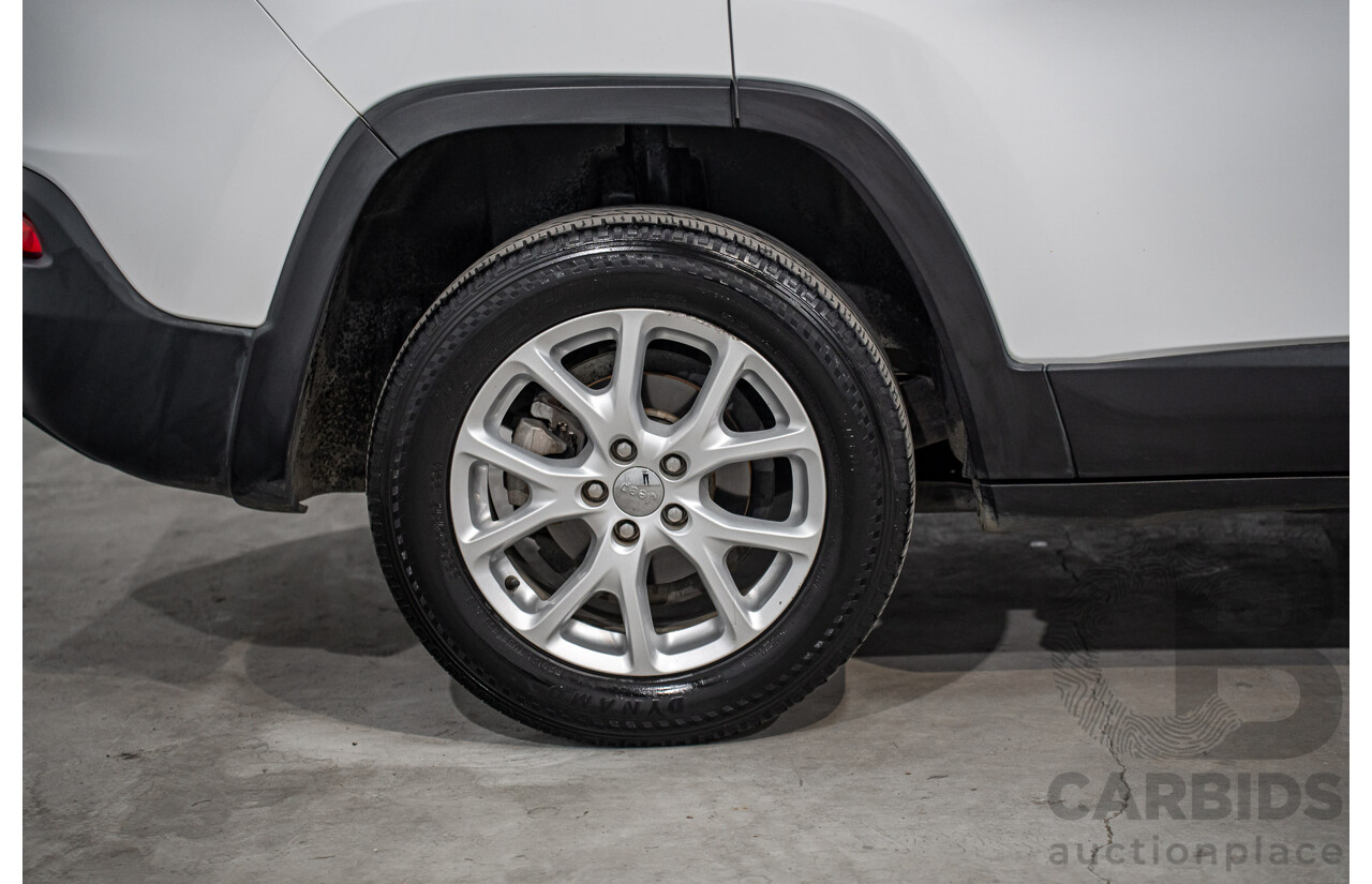 2/2015 Jeep Cherokee Sport (4x2) KL MY15 4d Wagon Bright White 2.4L