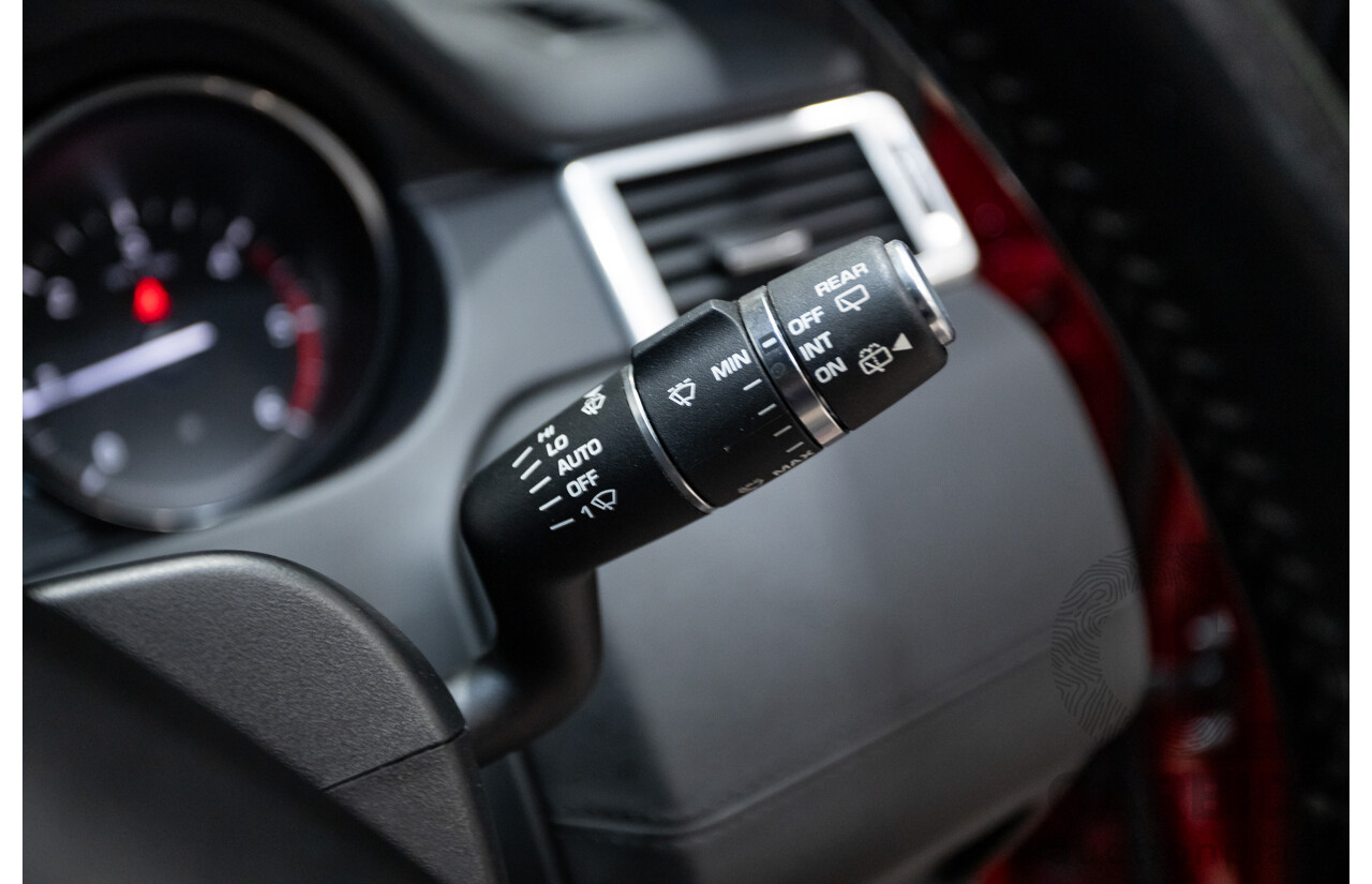 08/2017 Land Rover Discovery Sport TD4 180 HSE (AWD) LC MY17 4D Wagon Firenze Red Turbo Diesel 2.0L