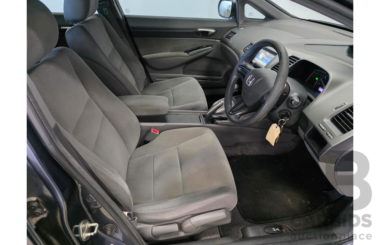 9/2008 Honda Civic VTi MY08 4d Sedan Grey 1.8L