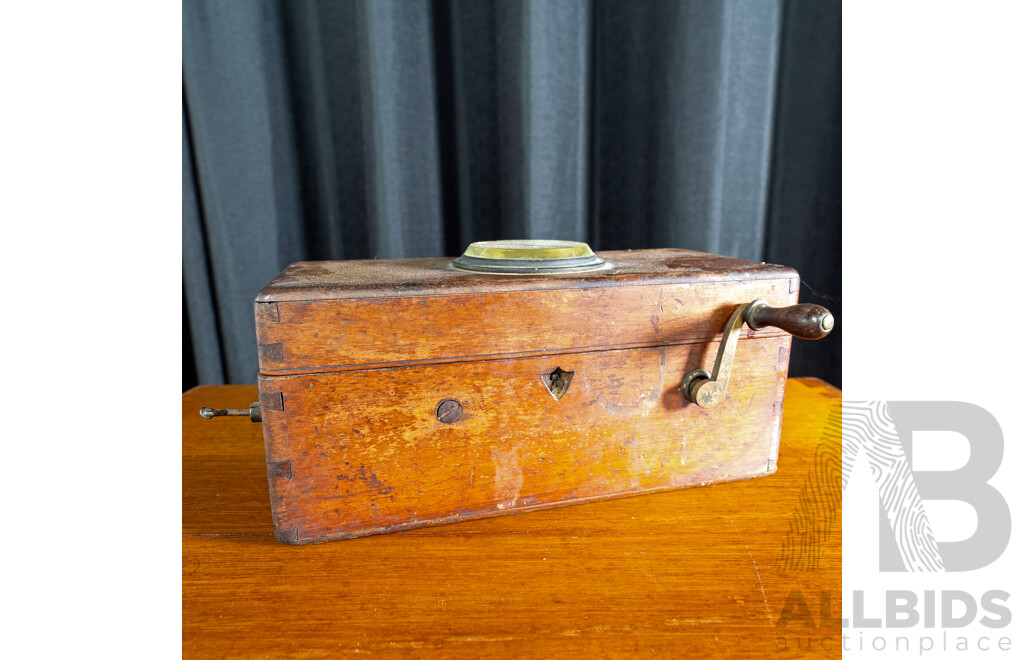 Interesting Antique English Made 'Improved Magneto-Electric Machine', Manufactured by William Skidmore