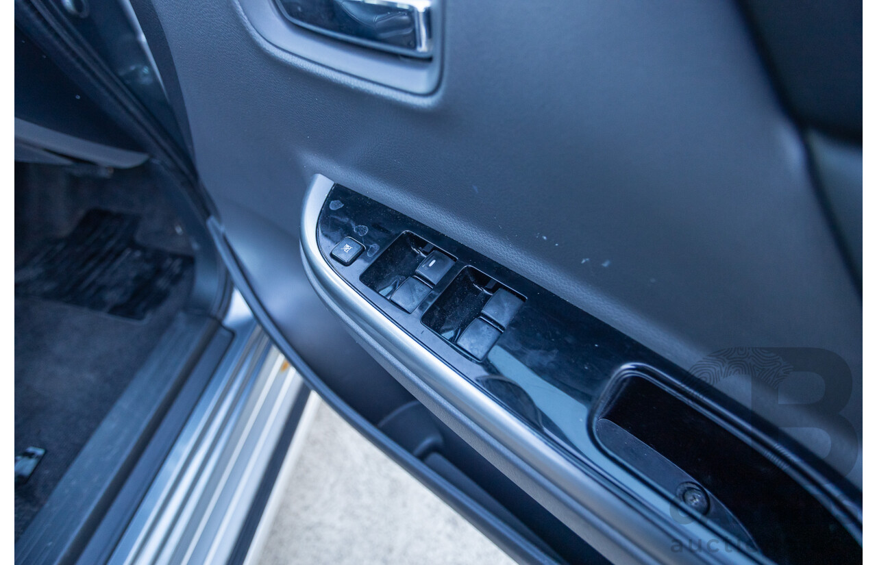 1/2017 Mitsubishi Triton Exceed (4x4) MQ MY17 Dual Cab Utility Titanium Grey Metallic Turbo Diesel 2.4L