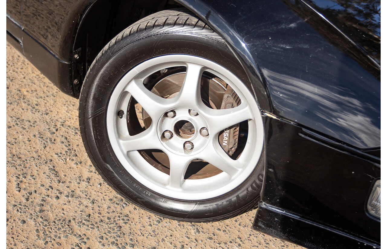 1/1992 Nissan 300ZX Targa 2d Coupe Black Twin Turbo 3.0L - 09/2001 Import