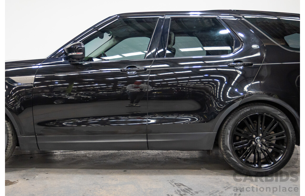 03/2018 Land Rover Discovery TD6 SE (190kW) (4x4) MY18 4D Wagon Santorini Black Turbo Diesel 3.0L - 7 Seats