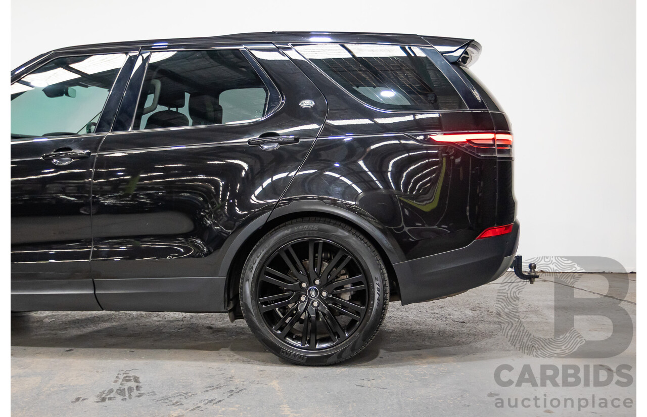 03/2018 Land Rover Discovery TD6 SE (190kW) (4x4) MY18 4D Wagon Santorini Black Turbo Diesel 3.0L - 7 Seats