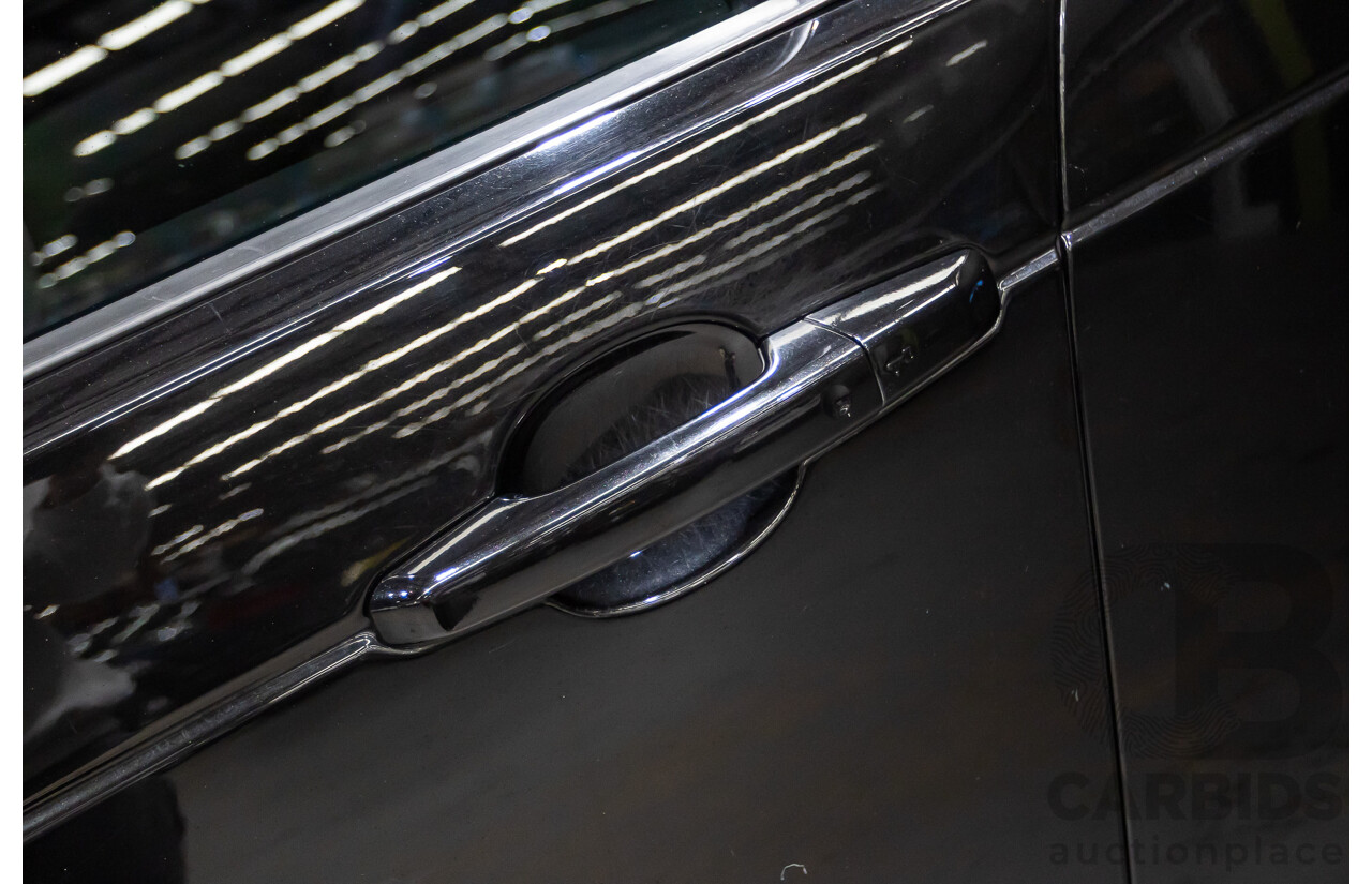 03/2018 Land Rover Discovery TD6 SE (190kW) (4x4) MY18 4D Wagon Santorini Black Turbo Diesel 3.0L - 7 Seats