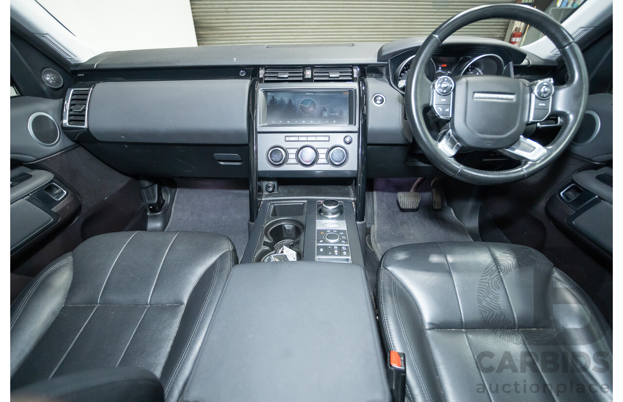 03/2018 Land Rover Discovery TD6 SE (190kW) (4x4) MY18 4D Wagon Santorini Black Turbo Diesel 3.0L - 7 Seats