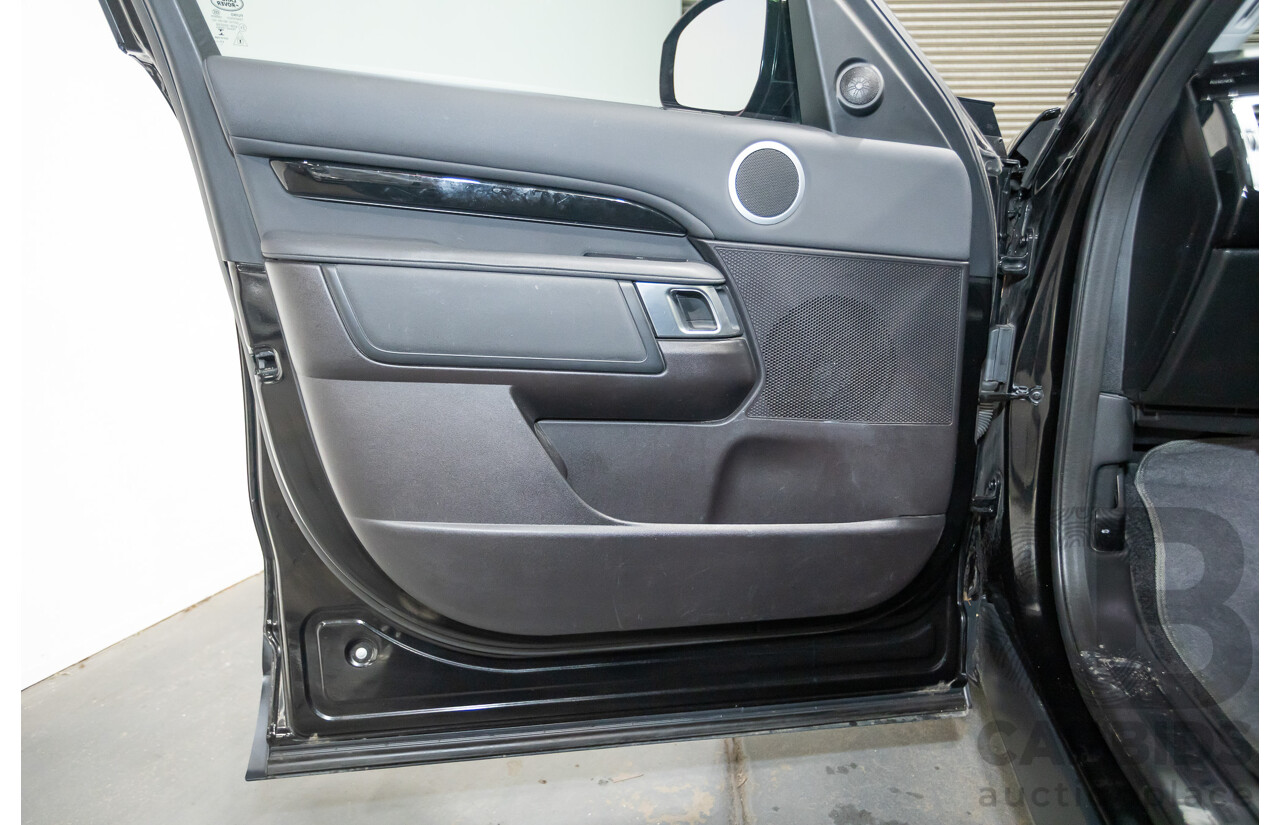 03/2018 Land Rover Discovery TD6 SE (190kW) (4x4) MY18 4D Wagon Santorini Black Turbo Diesel 3.0L - 7 Seats