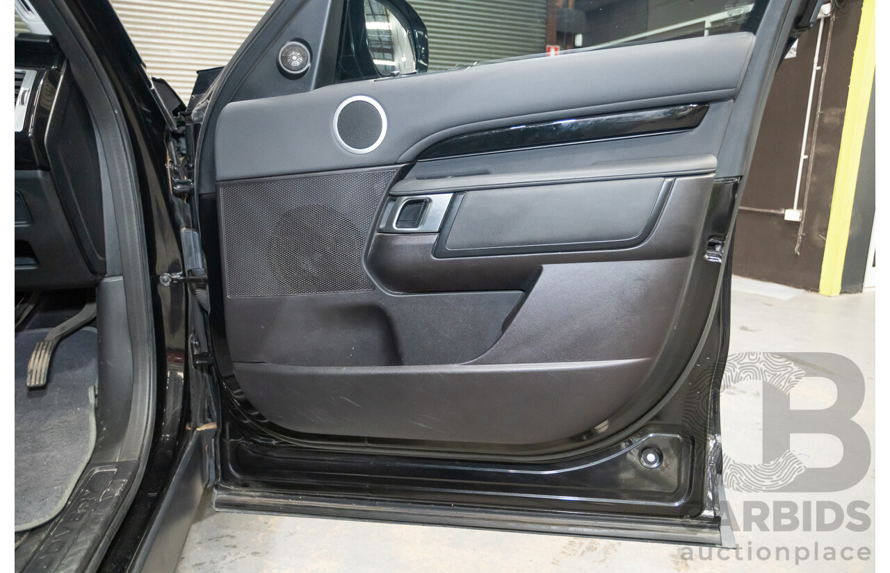 03/2018 Land Rover Discovery TD6 SE (190kW) (4x4) MY18 4D Wagon Santorini Black Turbo Diesel 3.0L - 7 Seats