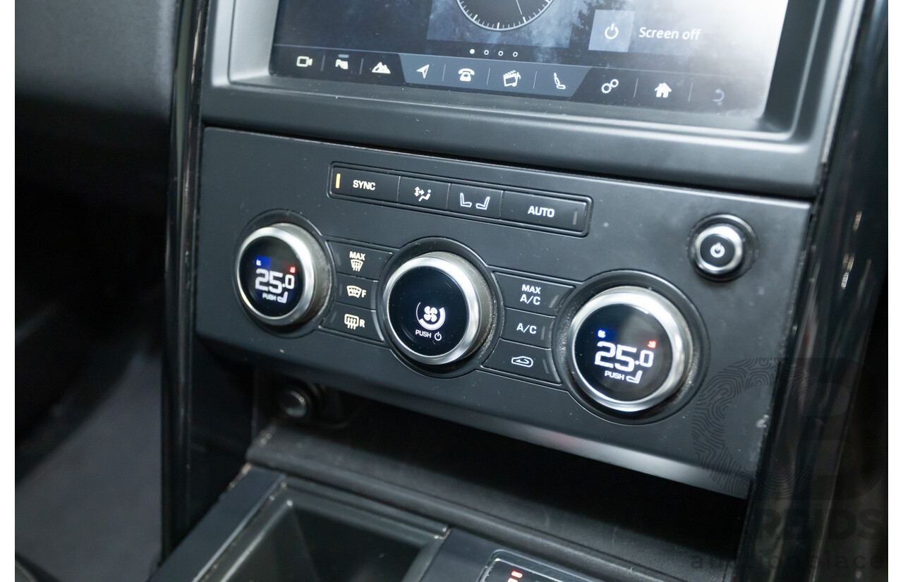 03/2018 Land Rover Discovery TD6 SE (190kW) (4x4) MY18 4D Wagon Santorini Black Turbo Diesel 3.0L - 7 Seats