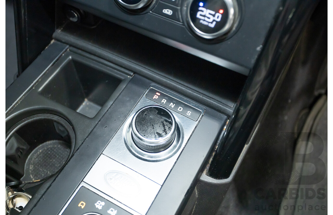 03/2018 Land Rover Discovery TD6 SE (190kW) (4x4) MY18 4D Wagon Santorini Black Turbo Diesel 3.0L - 7 Seats