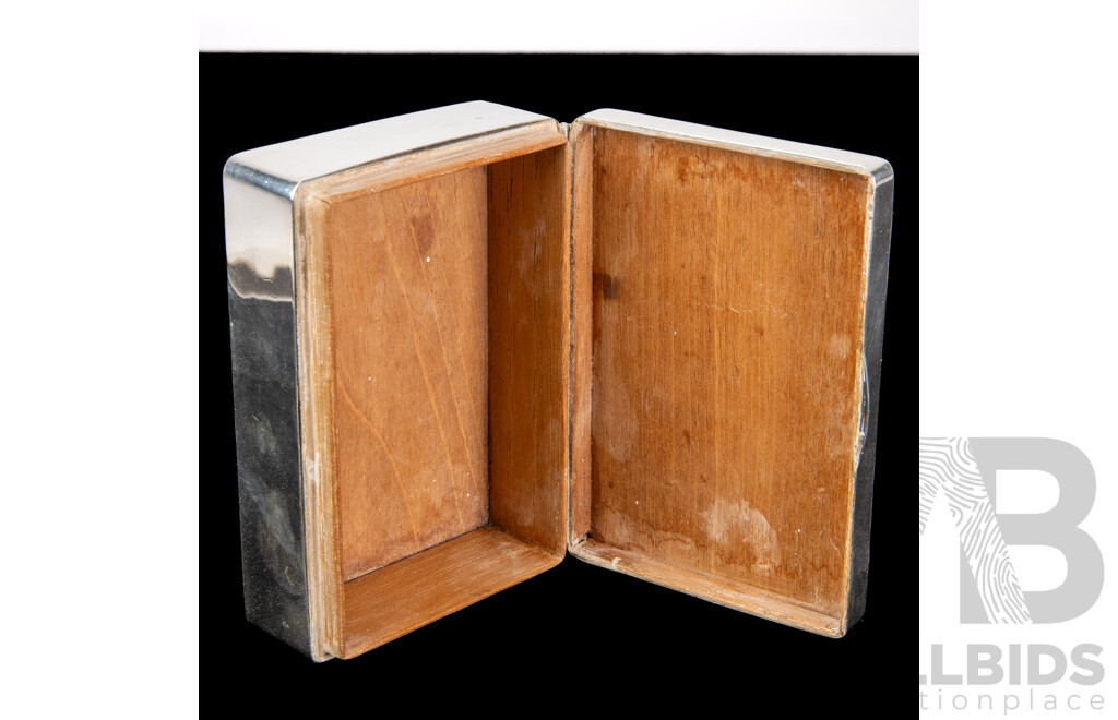 Vintage English Sterling Silver Lidded Cigarette Box with Cedar Lining