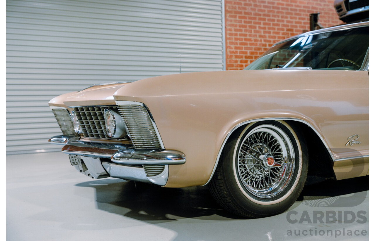 01/1963 Buick Riviera First Gen 2d Hardtop Coupe  Bronze Mist 445 Wildcat V8