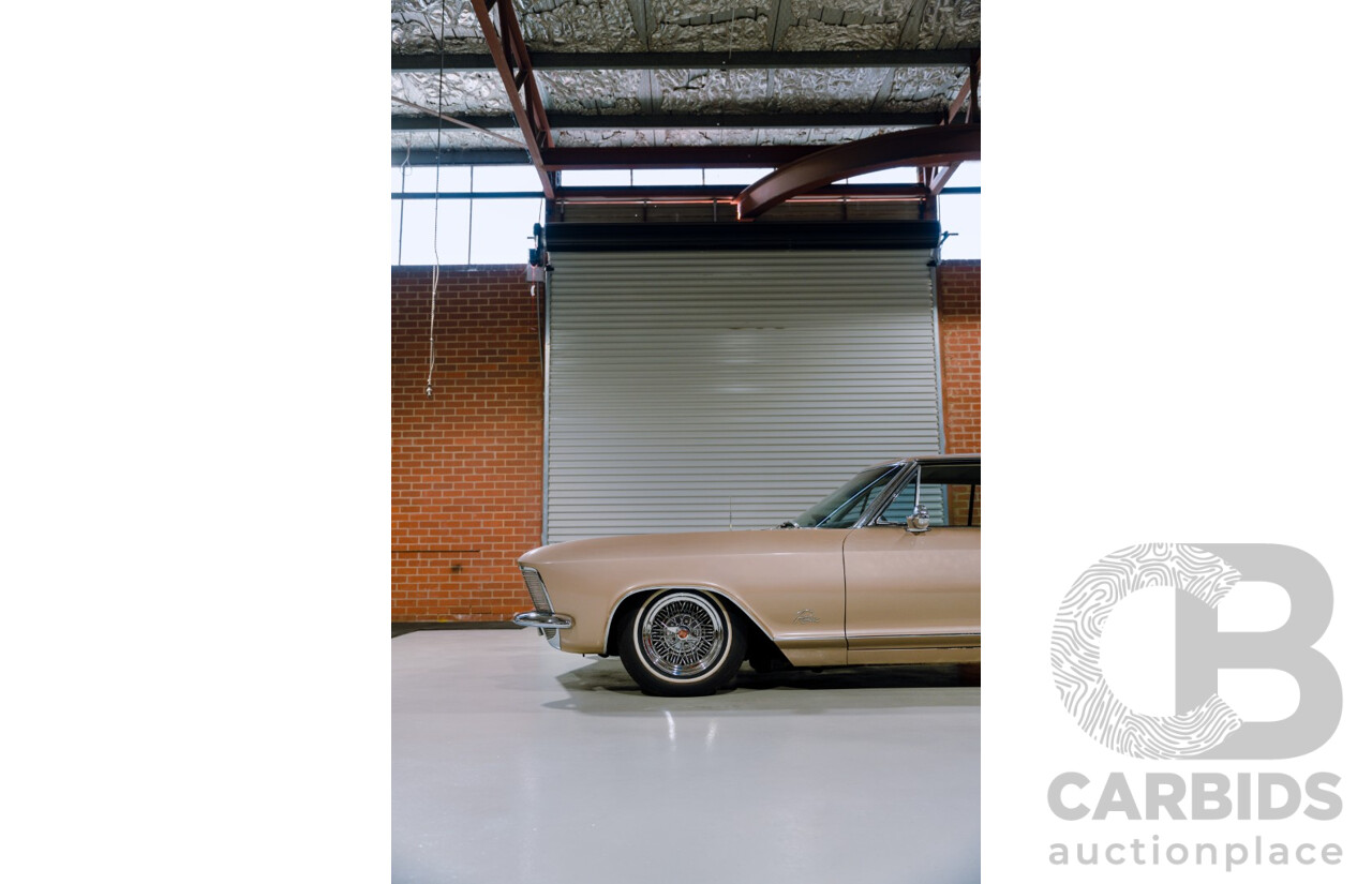 01/1963 Buick Riviera First Gen 2d Hardtop Coupe  Bronze Mist 445 Wildcat V8