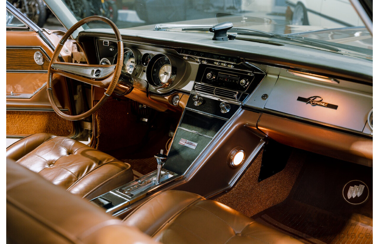 01/1963 Buick Riviera First Gen 2d Hardtop Coupe  Bronze Mist 445 Wildcat V8