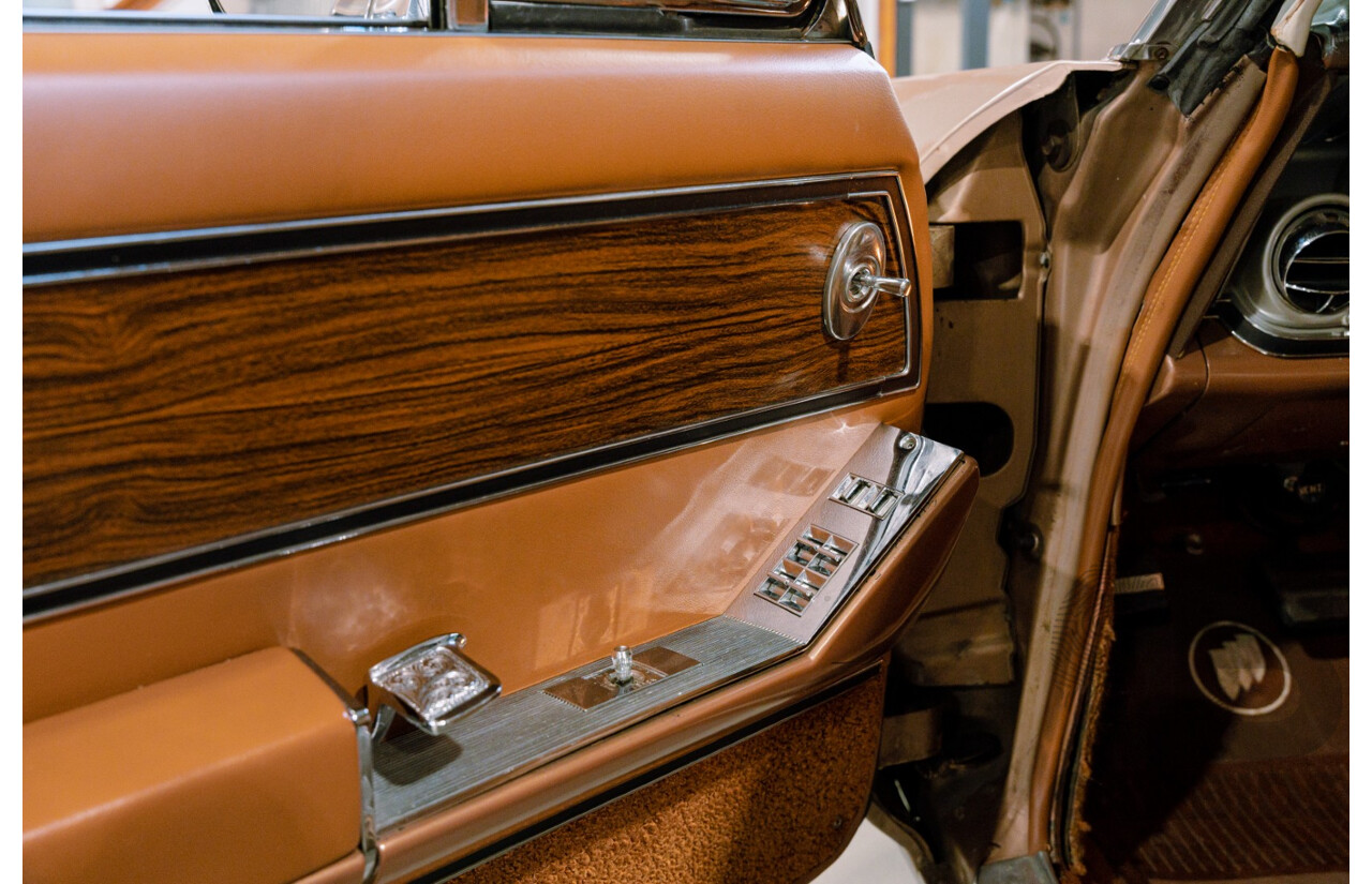 01/1963 Buick Riviera First Gen 2d Hardtop Coupe  Bronze Mist 445 Wildcat V8