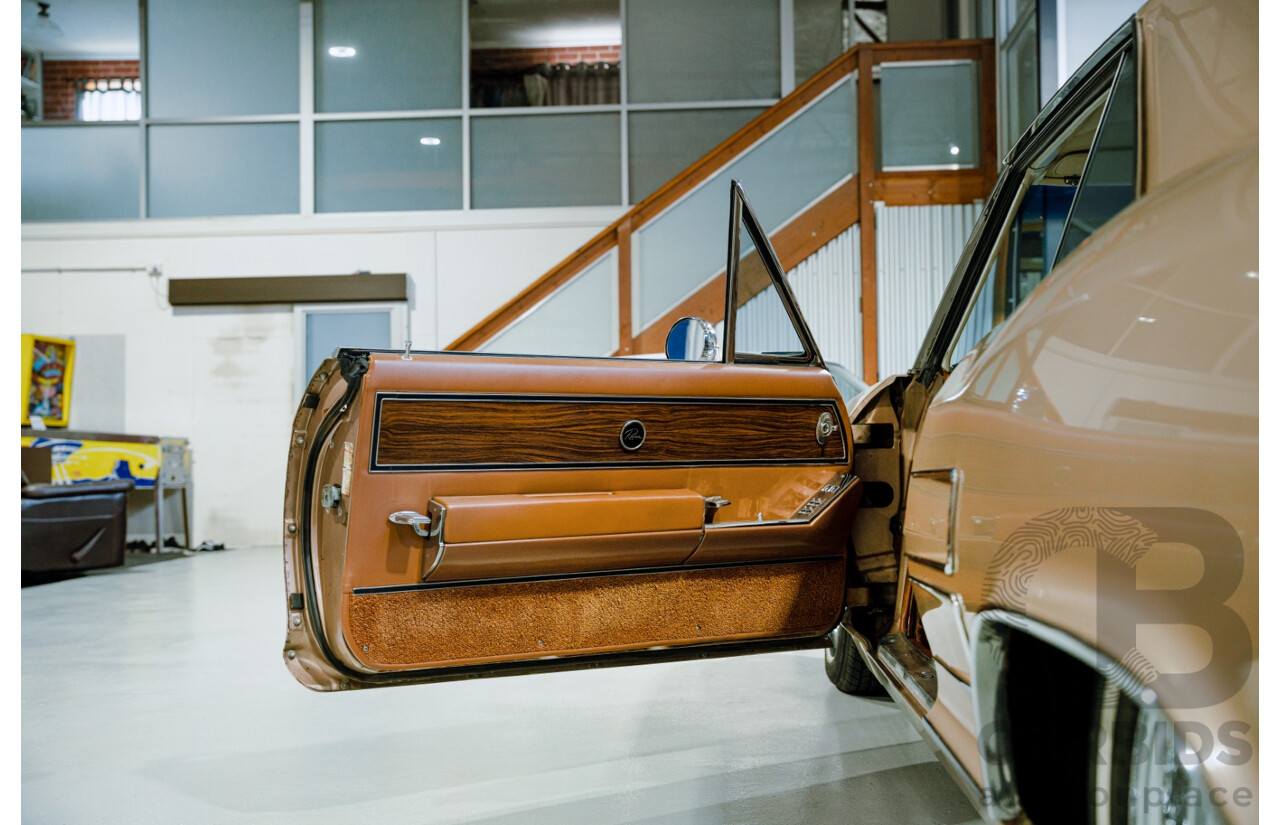 01/1963 Buick Riviera First Gen 2d Hardtop Coupe  Bronze Mist 445 Wildcat V8