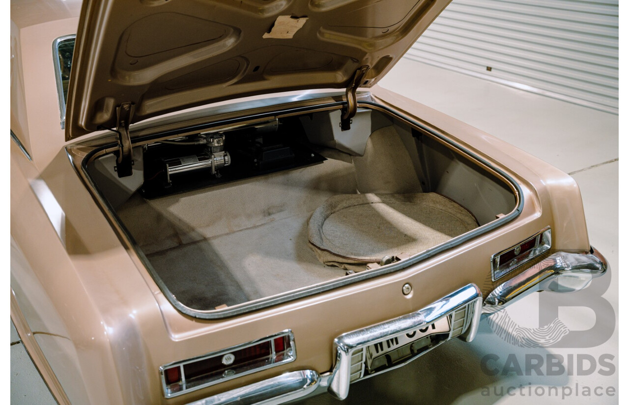 01/1963 Buick Riviera First Gen 2d Hardtop Coupe  Bronze Mist 445 Wildcat V8