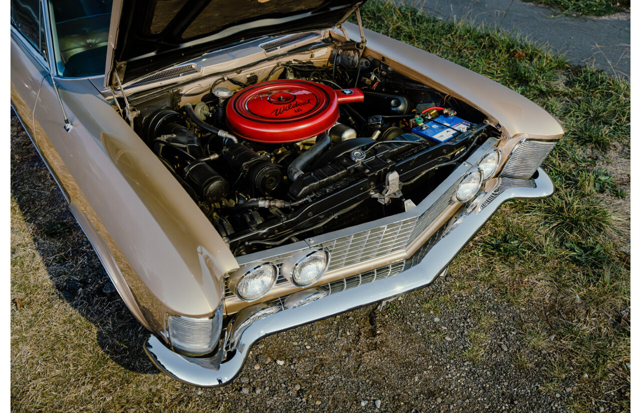 01/1963 Buick Riviera First Gen 2d Hardtop Coupe  Bronze Mist 445 Wildcat V8