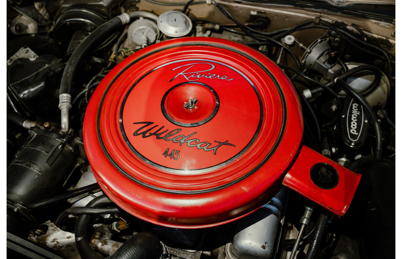 01/1963 Buick Riviera First Gen 2d Hardtop Coupe  Bronze Mist 445 Wildcat V8