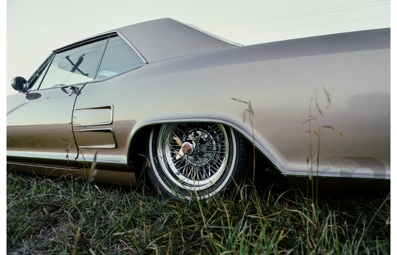 01/1963 Buick Riviera First Gen 2d Hardtop Coupe  Bronze Mist 445 Wildcat V8