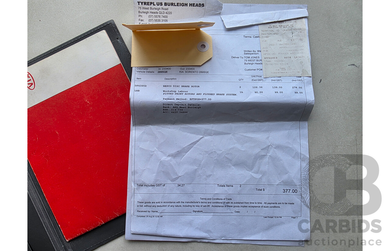 9/2003 Kia Sorento  BL 4d Wagon White 3.5L