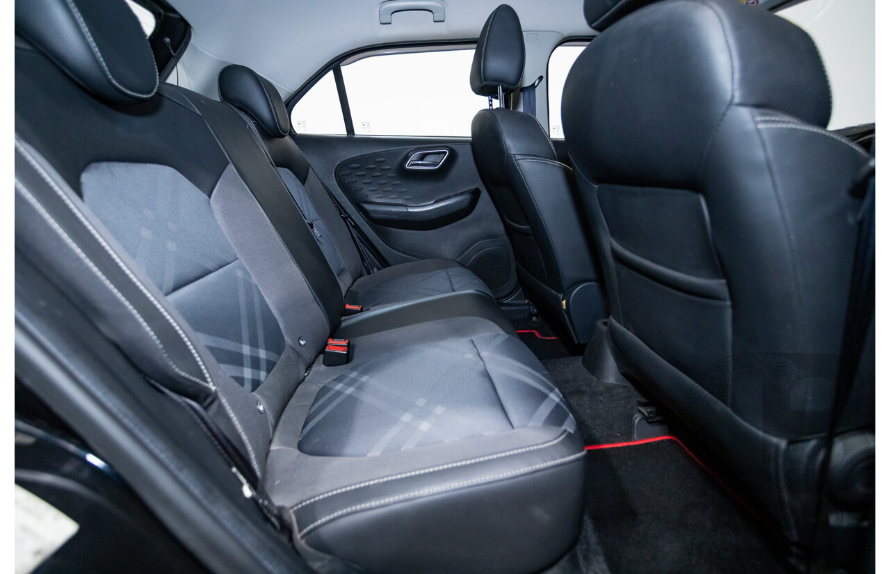 11/2020 MG MG3 Excite SZP1 MY21 4d Hatch Pebble Black 1.5L