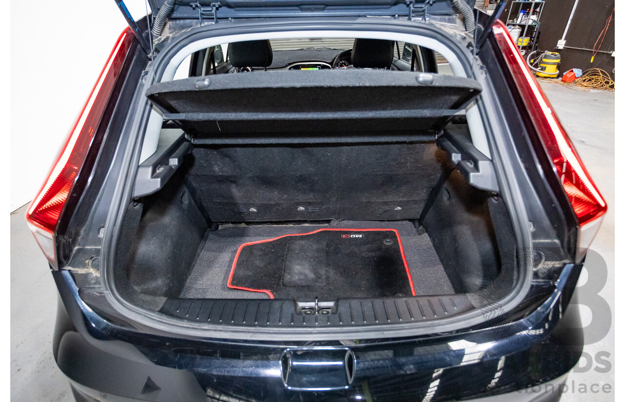 11/2020 MG MG3 Excite SZP1 MY21 4d Hatch Pebble Black 1.5L