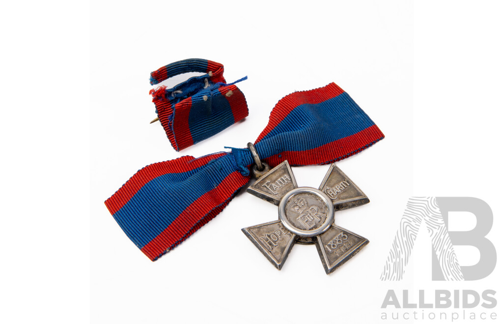 Great Britain Royal Red Cross Second Class Medal