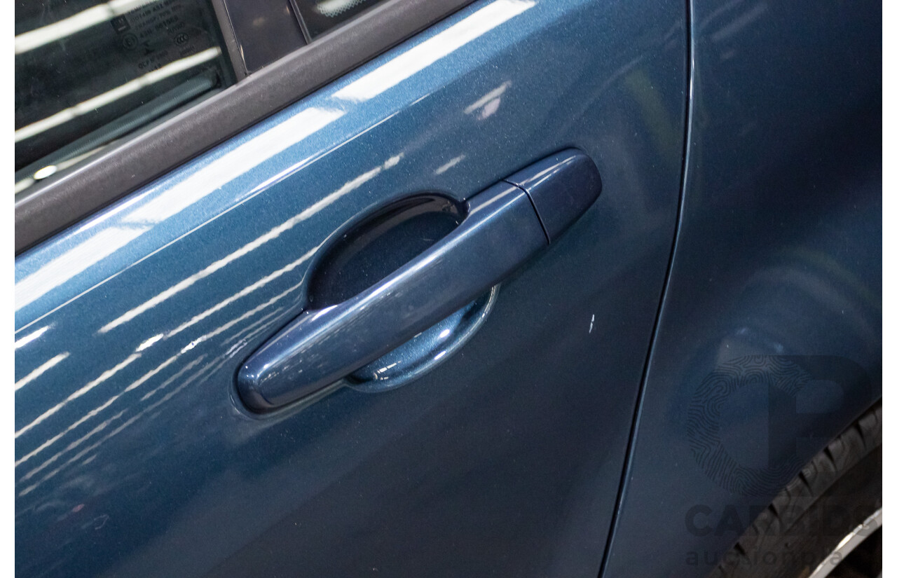 07/2012 Holden Commodore SS VE II Series 2 MY12 4d Sedan Karma Blue V8 6.0L