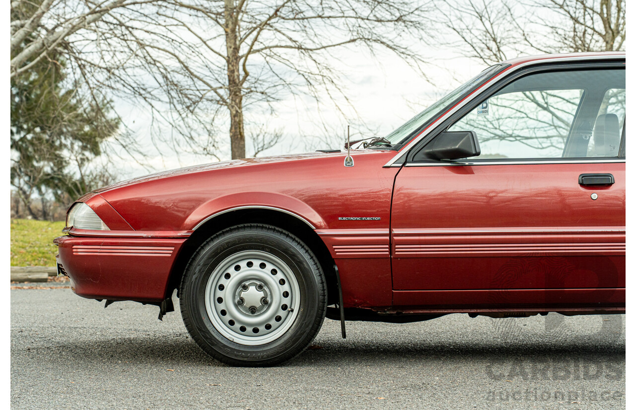 5/1988 Holden Commodore Executive VL BT-1 4d Sedan Venetian Red 3.0L - Ex-NSW Police