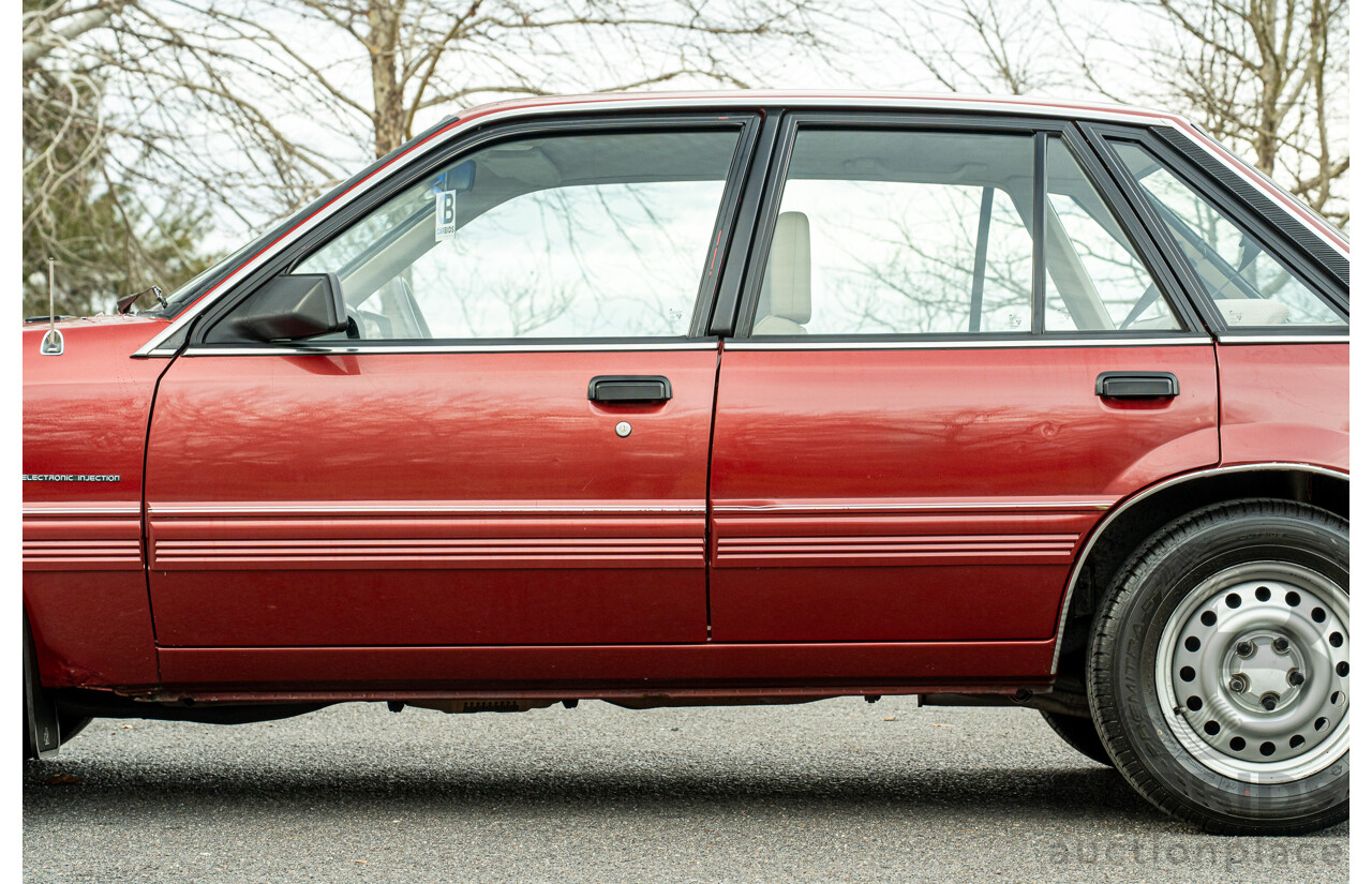 5/1988 Holden Commodore Executive VL BT-1 4d Sedan Venetian Red 3.0L - Ex-NSW Police