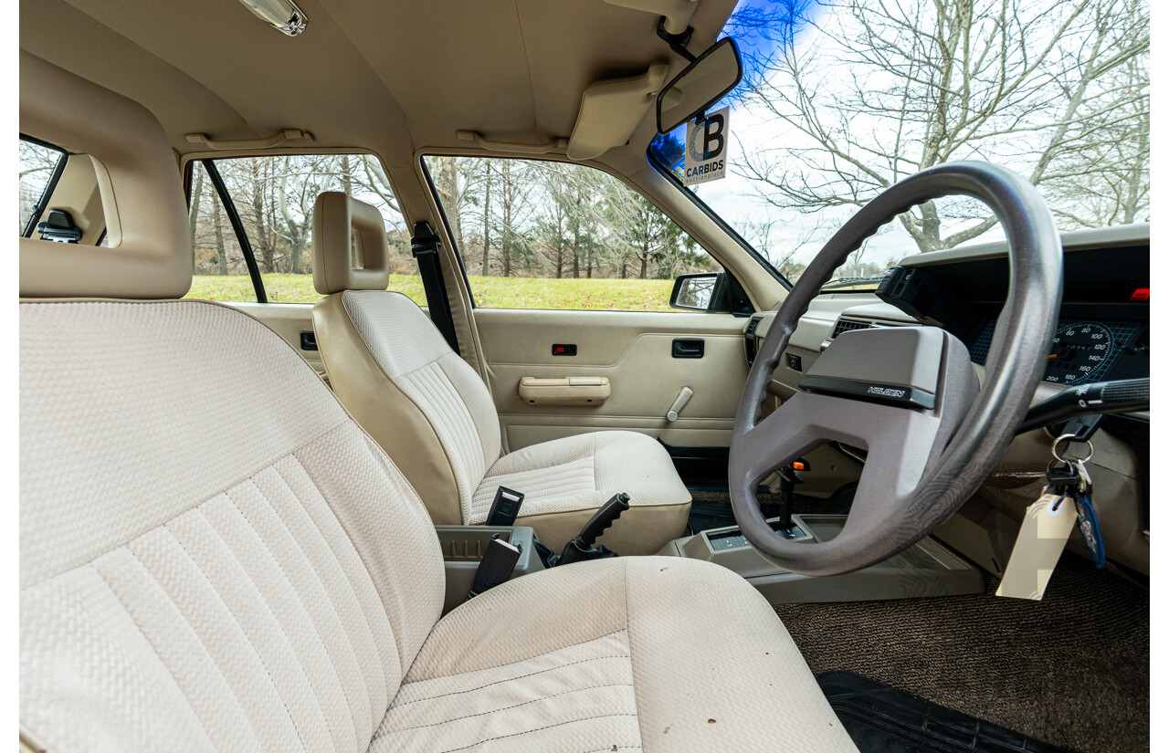 5/1988 Holden Commodore Executive VL BT-1 4d Sedan Venetian Red 3.0L - Ex-NSW Police