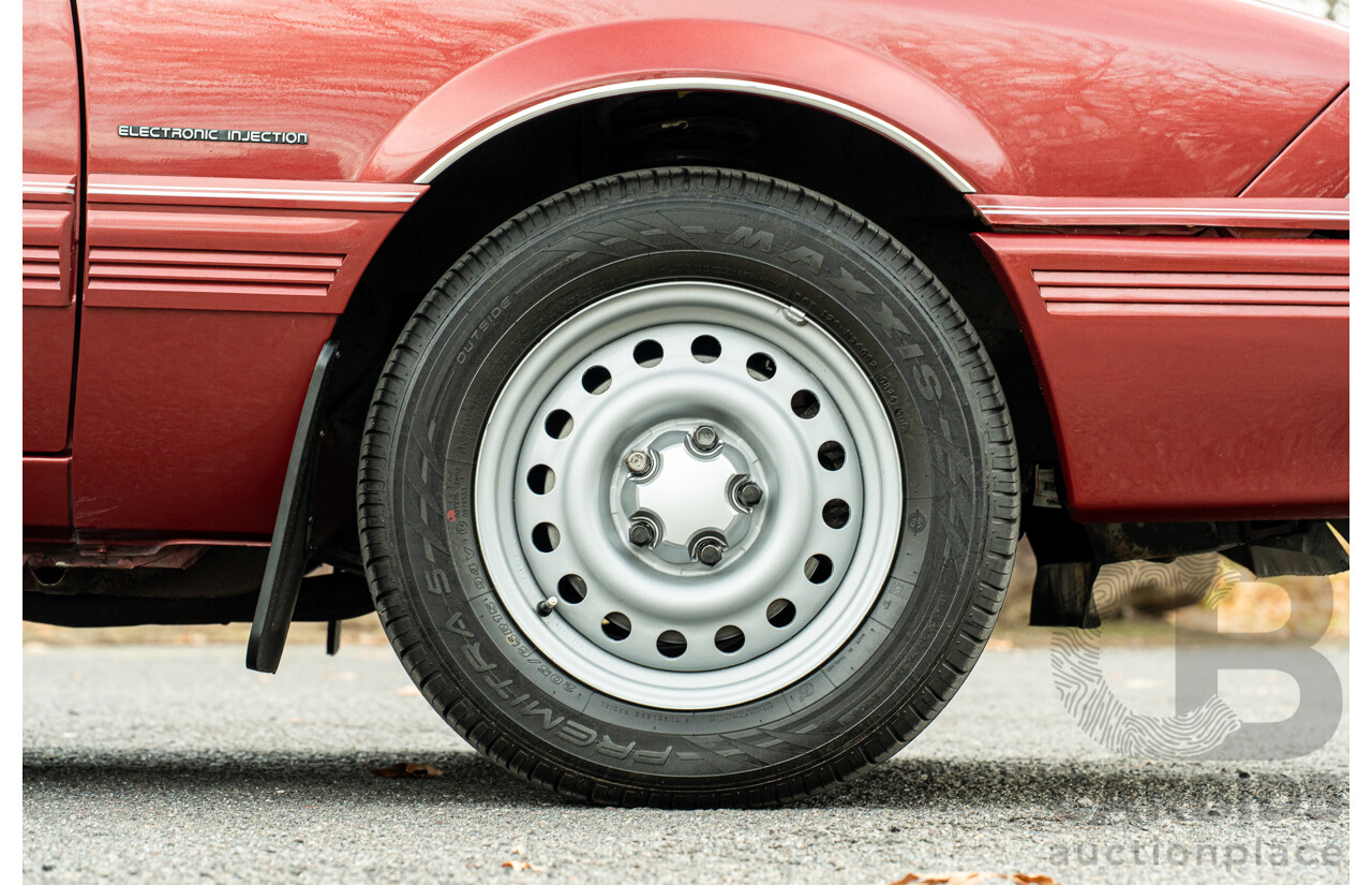5/1988 Holden Commodore Executive VL BT-1 4d Sedan Venetian Red 3.0L - Ex-NSW Police