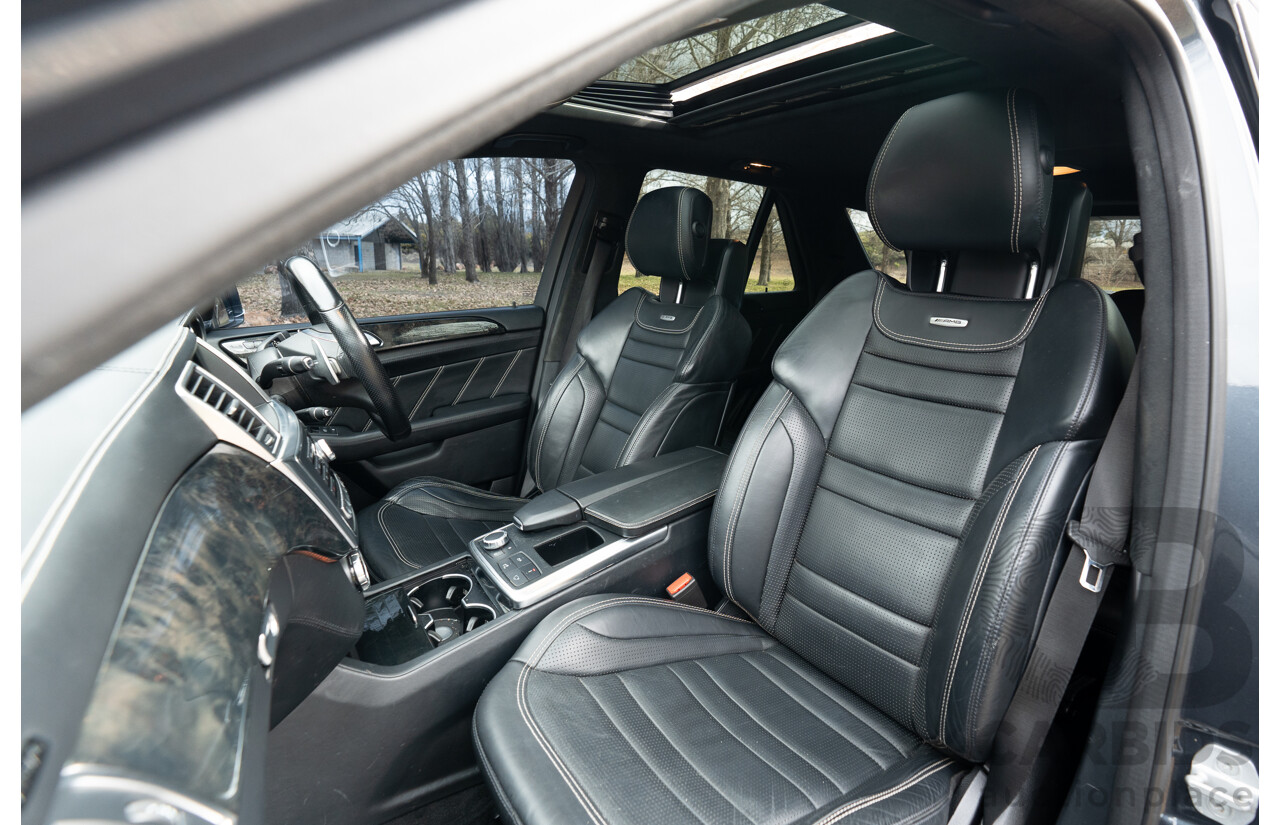 10/2012 Mercedes Benz ML63 AMG (4x4) 166 4d Wagon Tenorite Grey Metallic Twin Turbo V8 5.5L