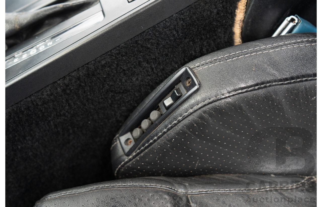 05/1987 Chevrolet Corvette C4 2d Convertible Medium Blue Metallic V8 5.7L