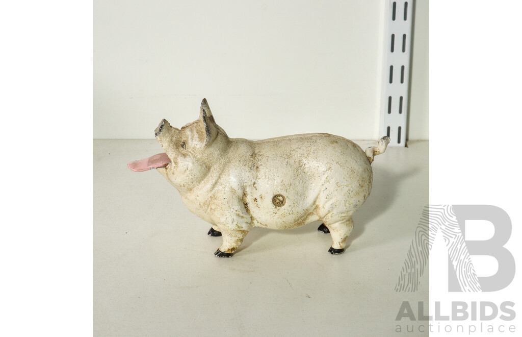 Cast Iron Pig