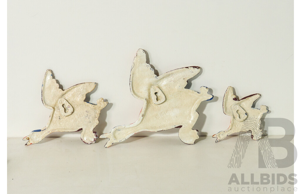 Set of 3 Cast Iron Retro Flying Ducks - Wall-Mounted