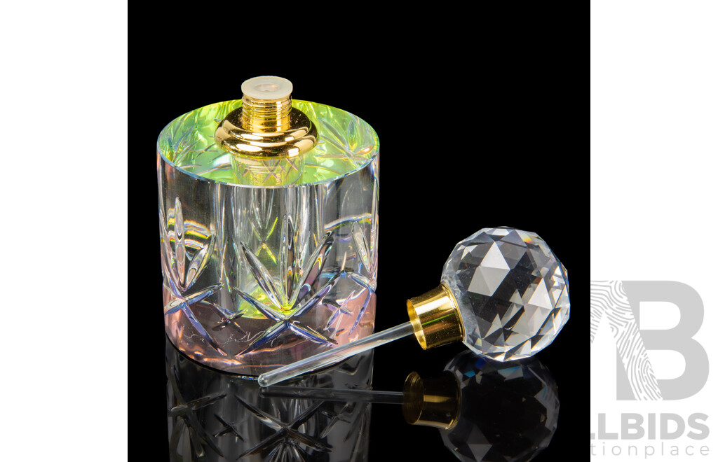 Crystal Perfume Bottle in Original Box, 15 x 11 x 9 cm (box)