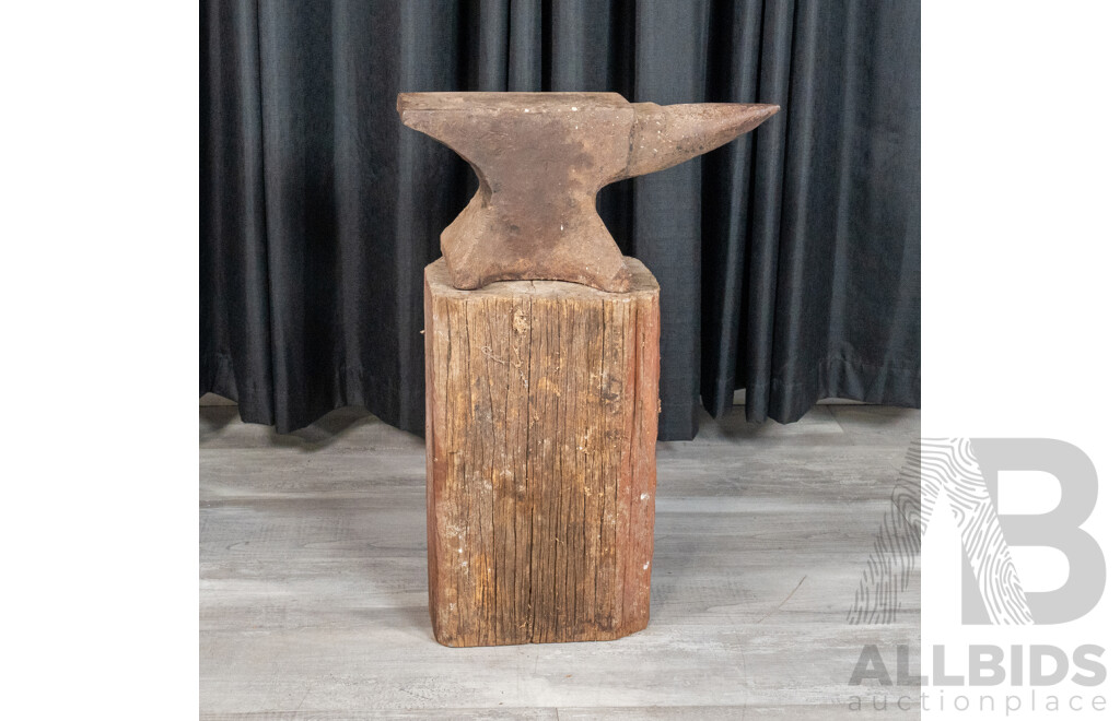 Vintage Cast Iron Anvil on Stump