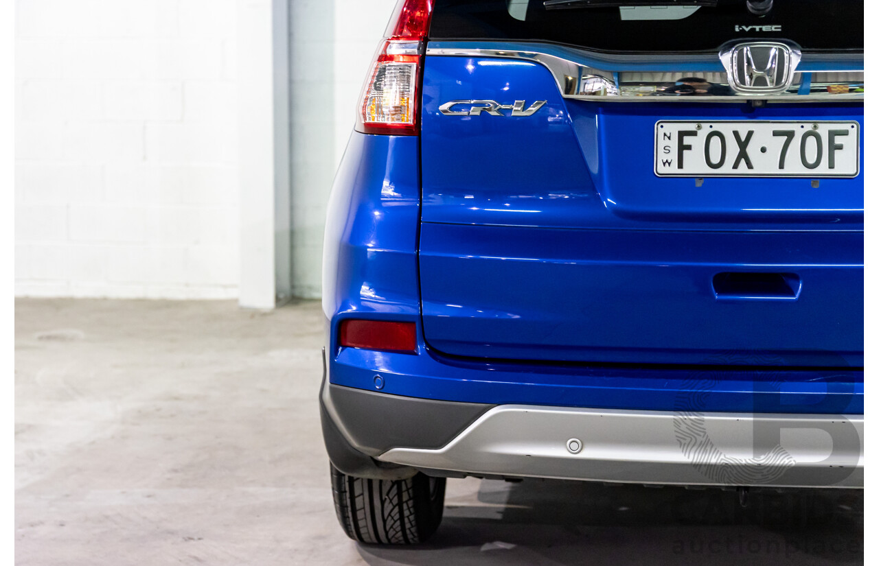 05/2016 Honda CR-V VTi-L (4x4) 4x4 30 Series 2 MY17 4d Wagon Brilliant Sporty Blue Metallic 2.4L