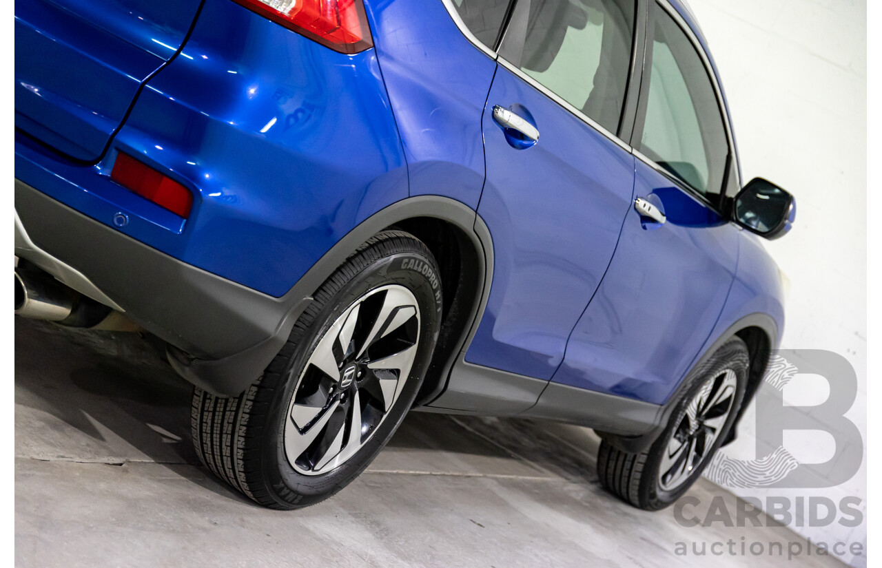 05/2016 Honda CR-V VTi-L (4x4) 4x4 30 Series 2 MY17 4d Wagon Brilliant Sporty Blue Metallic 2.4L