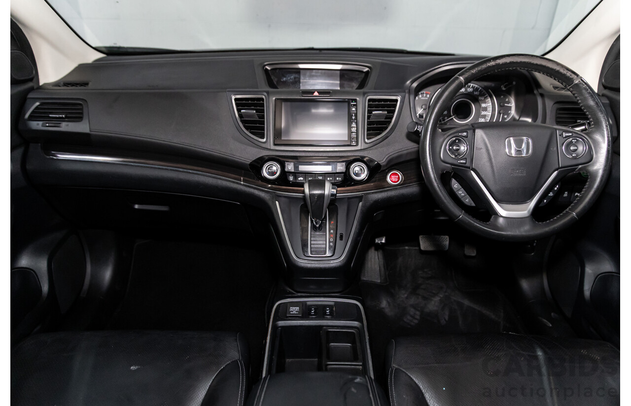 05/2016 Honda CR-V VTi-L (4x4) 4x4 30 Series 2 MY17 4d Wagon Brilliant Sporty Blue Metallic 2.4L